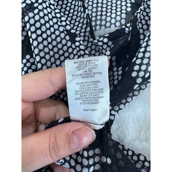 Womens Size Medium Heartsoul Black White Chevron Print Sleeveless Top - Picture 10 of 10